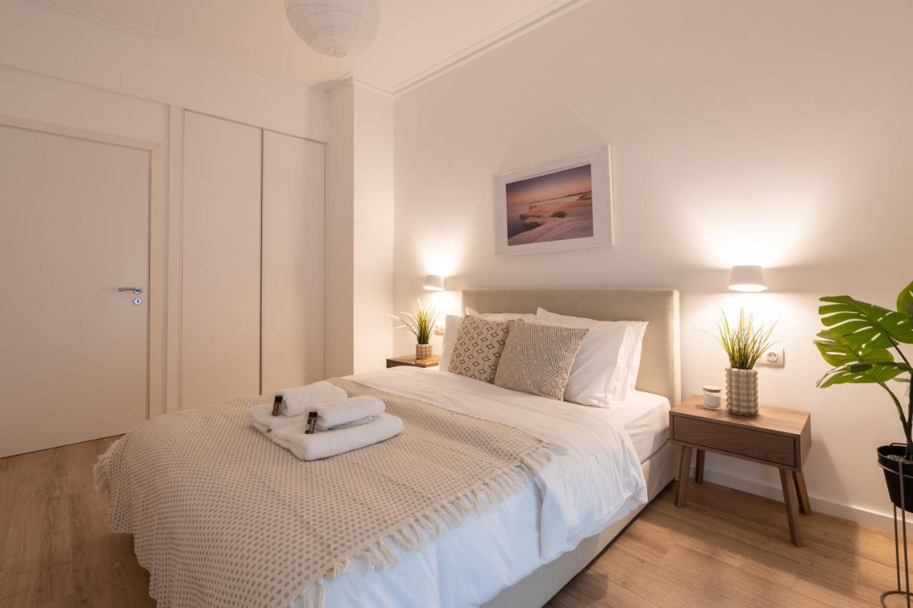 Unique 2 Bedrooms Apartment, Steps To Plaka And City Center Ateny Zewnętrze zdjęcie