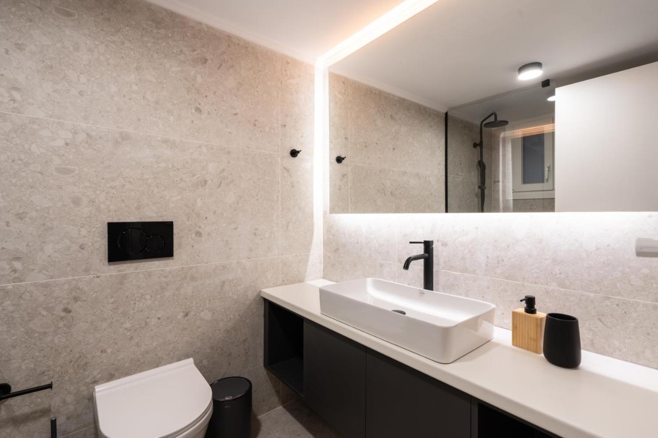 Unique 2 Bedrooms Apartment, Steps To Plaka And City Center Ateny Zewnętrze zdjęcie