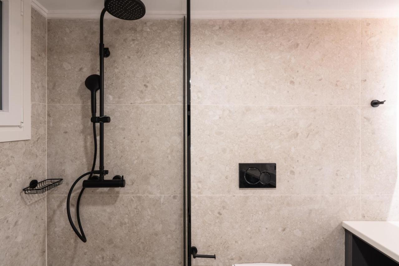 Unique 2 Bedrooms Apartment, Steps To Plaka And City Center Ateny Zewnętrze zdjęcie